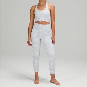 Lululemon Wunder Under High-Rise Crop in Incognito Camo Jacquard